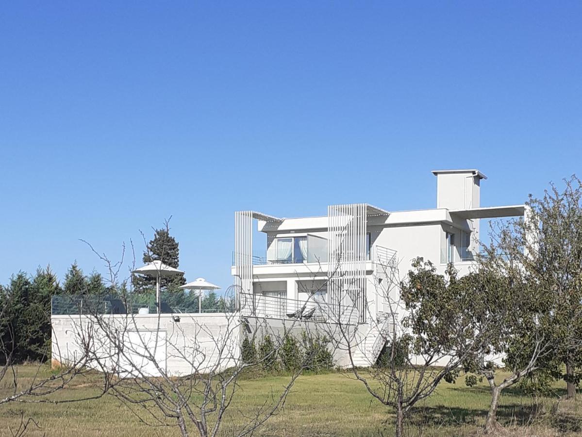 Io Luxury Pool & Hot Tub Suites Preveza Exterior foto